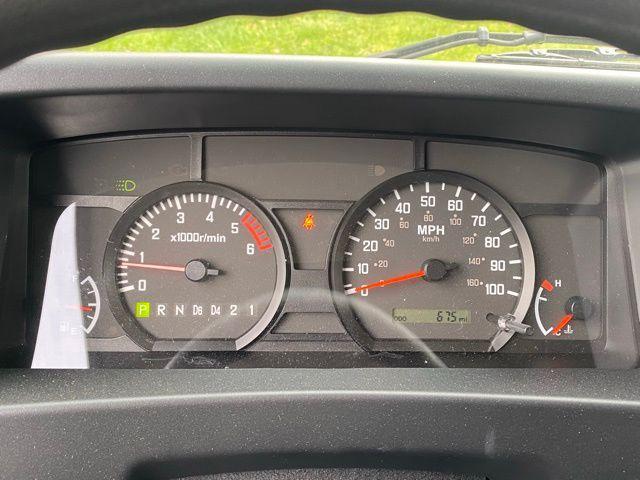 2024 Isuzu NPR Standard Cab