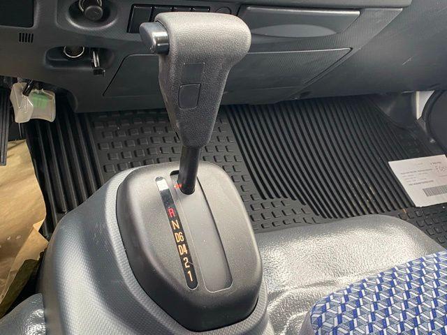 2024 Isuzu NPR Standard Cab
