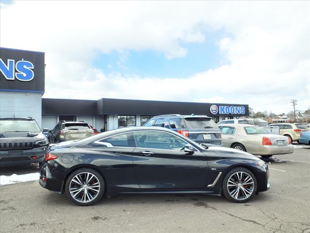 2017 INFINITI Q60 2.0t