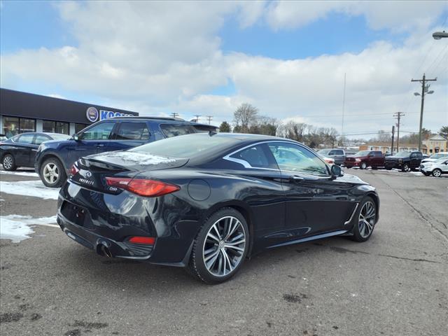 2017 INFINITI Q60 2.0t
