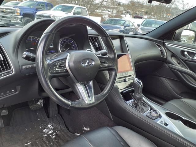 2017 INFINITI Q60 2.0t
