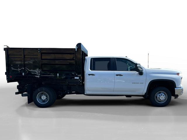 2024 Chevrolet Silverado 3500HD CC Work Truck