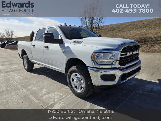 2024 RAM Ram 2500 RAM 2500 TRADESMAN CREW CAB 4X4 64 BOX