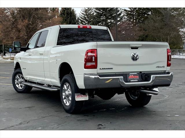 2024 RAM Ram 3500 RAM 3500 LARAMIE MEGA CAB 4X4 64 BOX