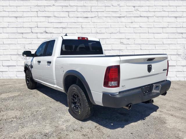 2024 RAM Ram 1500 Classic RAM 1500 CLASSIC WARLOCK QUAD CAB 4X4 64 BOX