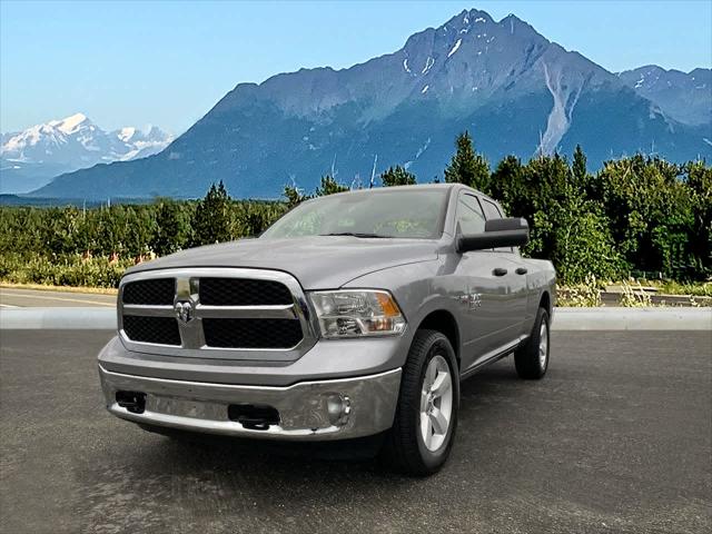 2024 RAM Ram 1500 Classic RAM 1500 CLASSIC TRADESMAN QUAD CAB 4X4 64 BOX