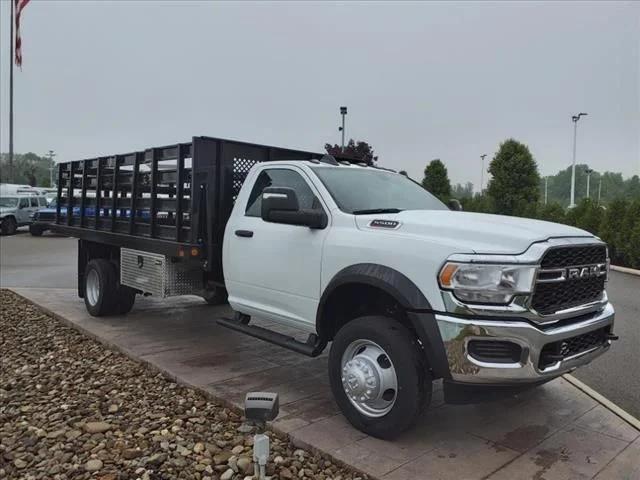 2024 RAM Ram 5500 Chassis Cab RAM 5500 TRADESMAN CHASSIS REGULAR CAB 4X2 120 CA