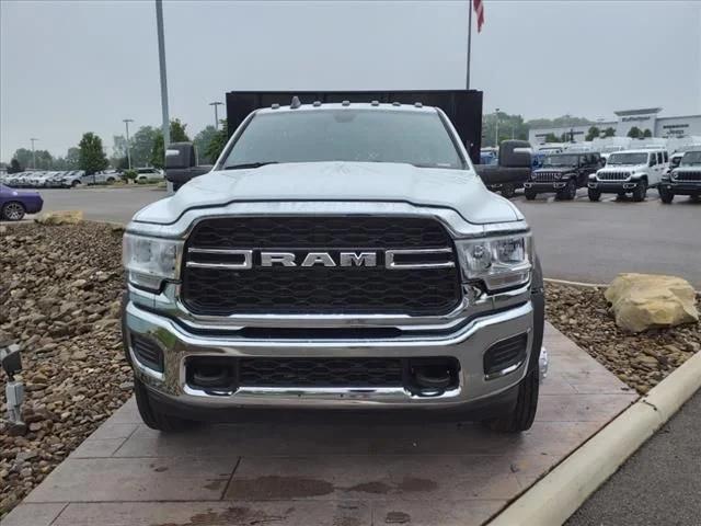 2024 RAM Ram 5500 Chassis Cab RAM 5500 TRADESMAN CHASSIS REGULAR CAB 4X2 120 CA