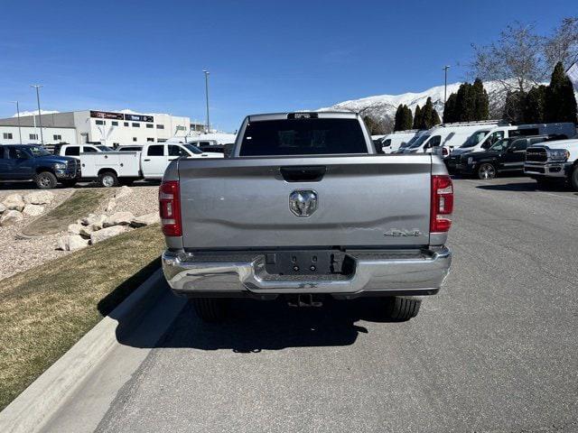 2024 RAM Ram 3500 RAM 3500 TRADESMAN CREW CAB 4X4 8 BOX