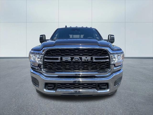 2024 RAM Ram 3500 RAM 3500 TRADESMAN CREW CAB 4X4 8 BOX