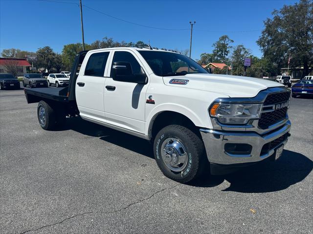 2024 RAM Ram 3500 Chassis Cab RAM 3500 TRADESMAN CREW CAB CHASSIS 4X4 60 CA