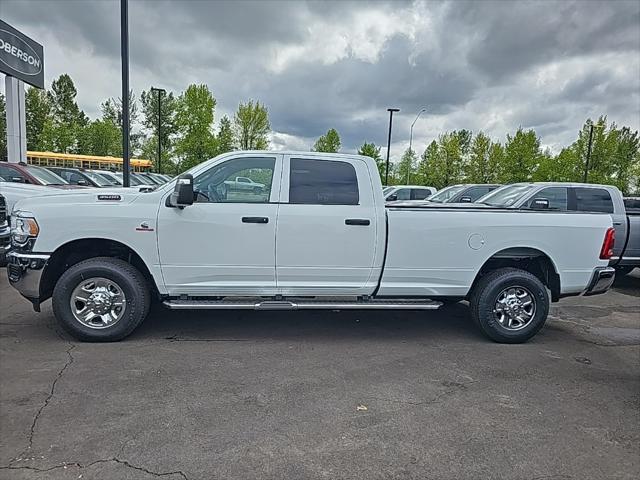 2024 RAM Ram 3500 RAM 3500 TRADESMAN CREW CAB 4X4 8 BOX