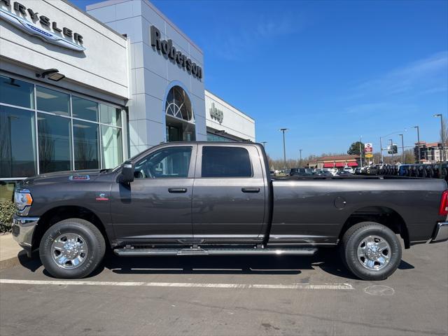 2024 RAM Ram 3500 RAM 3500 TRADESMAN CREW CAB 4X4 8 BOX