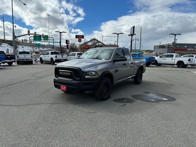 2024 RAM Ram 1500 Classic RAM 1500 CLASSIC WARLOCK QUAD CAB 4X4 64 BOX