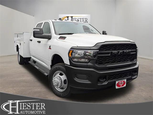 2024 RAM Ram 3500 Chassis Cab RAM 3500 TRADESMAN CREW CAB CHASSIS 4X4 60 CA