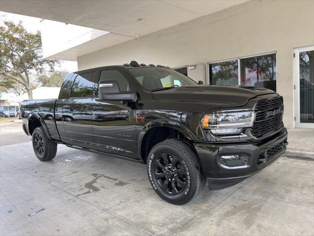 2024 RAM Ram 2500 RAM 2500 LIMITED MEGA CAB 4X4 64 BOX