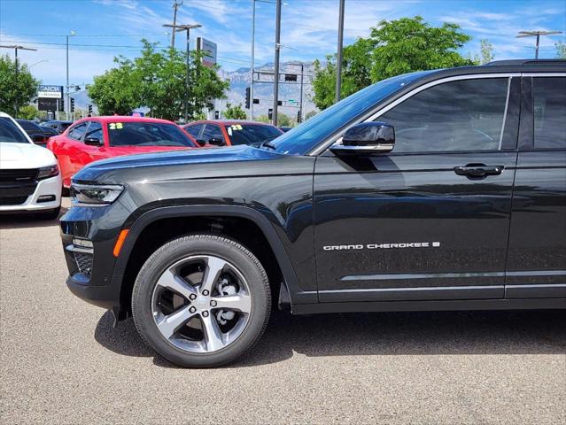 2024 Jeep Grand Cherokee GRAND CHEROKEE LIMITED 4X4