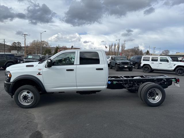 2024 RAM Ram 5500 Chassis Cab RAM 5500 TRADESMAN CHASSIS CREW CAB 4X4 60 CA