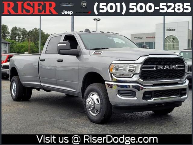 2024 RAM Ram 3500 RAM 3500 TRADESMAN CREW CAB 4X4 8 BOX