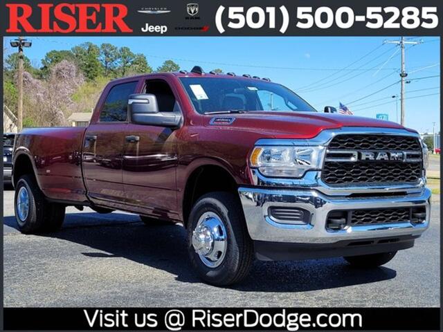 2024 RAM Ram 3500 RAM 3500 TRADESMAN CREW CAB 4X4 8 BOX