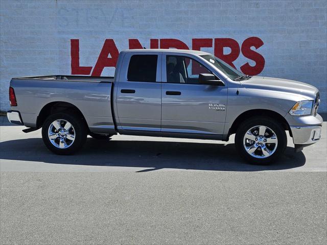 2024 RAM Ram 1500 Classic RAM 1500 CLASSIC TRADESMAN QUAD CAB 4X4 64 BOX