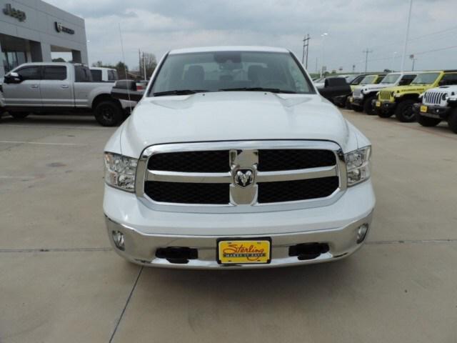 2024 RAM Ram 1500 Classic RAM 1500 CLASSIC TRADESMAN CREW CAB 4X4 57 BOX