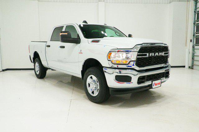 2024 RAM Ram 2500 RAM 2500 TRADESMAN CREW CAB 4X4 64 BOX