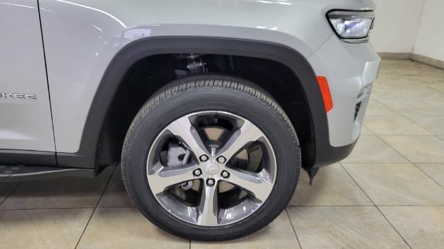 2024 Jeep Grand Cherokee GRAND CHEROKEE LIMITED 4X4