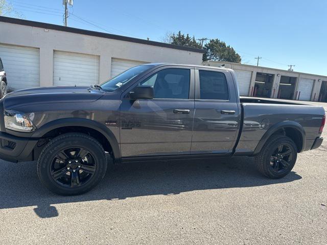 2024 RAM Ram 1500 Classic RAM 1500 CLASSIC WARLOCK QUAD CAB 4X2 64 BOX