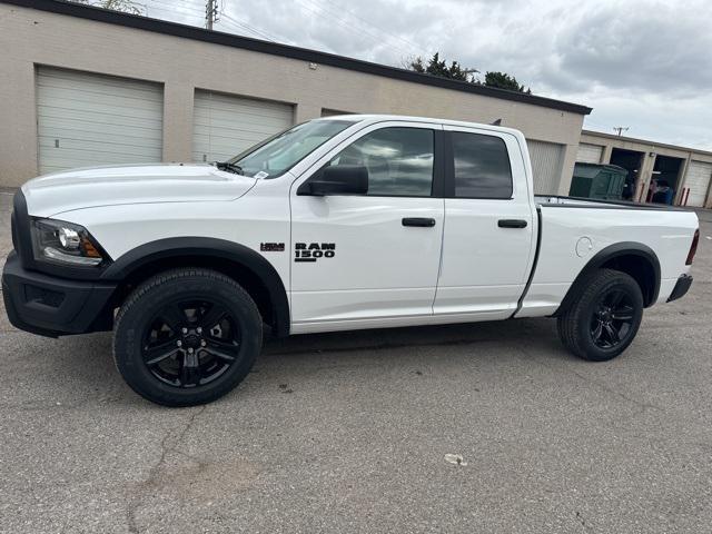 2024 RAM Ram 1500 Classic RAM 1500 CLASSIC WARLOCK QUAD CAB 4X2 64 BOX