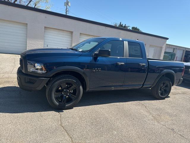 2024 RAM Ram 1500 Classic RAM 1500 CLASSIC WARLOCK QUAD CAB 4X2 64 BOX