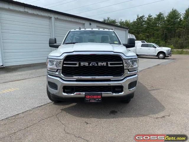 2024 RAM Ram 3500 Chassis Cab RAM 3500 TRADESMAN CHASSIS REGULAR CAB 4X4 60 CA 2024 RAM Ram 3500 Chassis Cab RAM 3500 TRADESMAN CHASSIS REGULAR CAB 4X4 60 CA