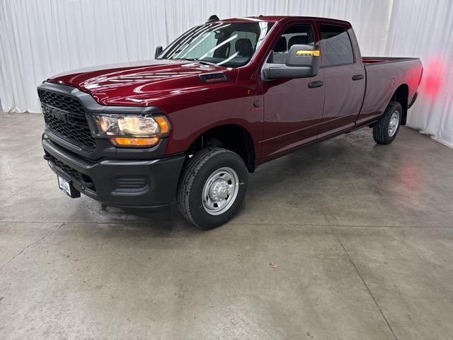 2024 RAM Ram 2500 RAM 2500 TRADESMAN CREW CAB 4X4 8 BOX