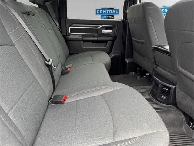2024 Ram 3500 Big Horn Crew Cab 4x4 8 Box