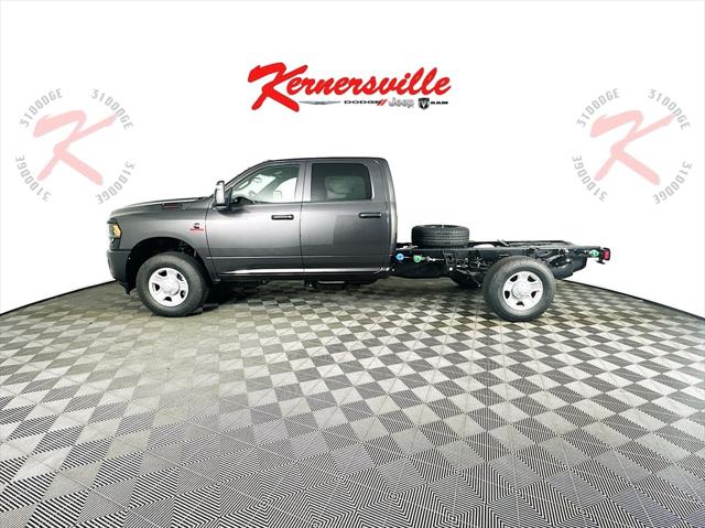 2024 RAM Ram 3500 Chassis Cab RAM 3500 TRADESMAN CREW CAB CHASSIS 4X2 60 CA