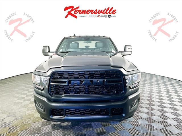 2024 RAM Ram 3500 Chassis Cab RAM 3500 TRADESMAN CREW CAB CHASSIS 4X2 60 CA