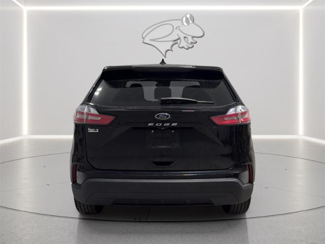 2021 Ford Edge SE