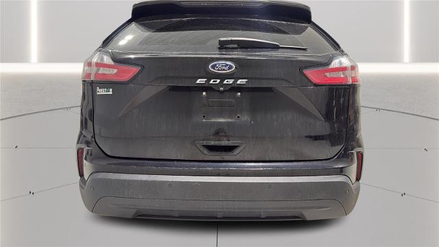 2021 Ford Edge SE