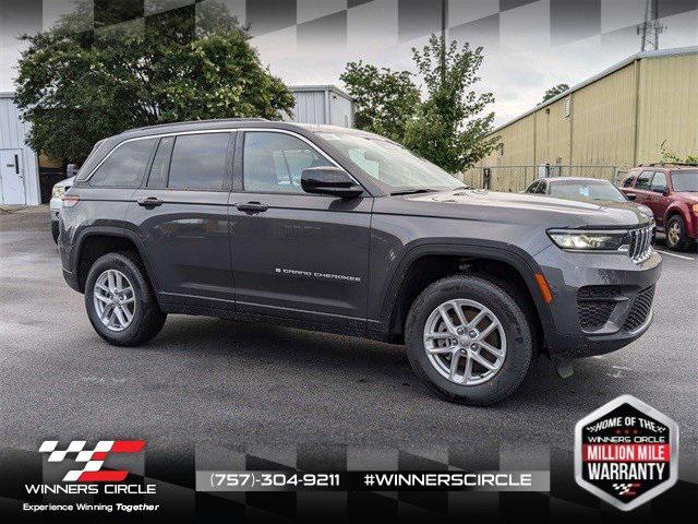 2024 Jeep Grand Cherokee GRAND CHEROKEE LAREDO X 4X4