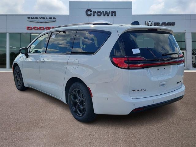 2024 Chrysler Pacifica Hybrid PACIFICA PLUG-IN HYBRID PREMIUM S APPEARANCE