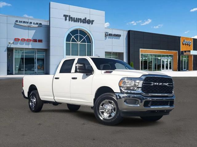 2024 RAM Ram 2500 RAM 2500 TRADESMAN CREW CAB 4X2 8 BOX