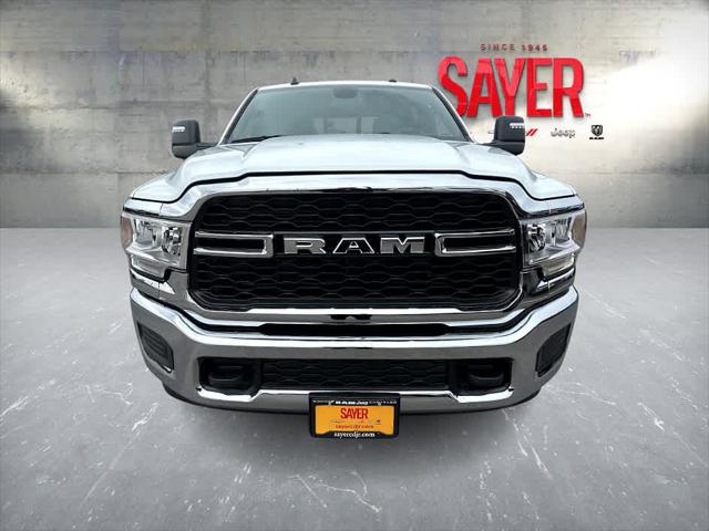 2024 RAM Ram 3500 RAM 3500 TRADESMAN CREW CAB 4X4 8 BOX