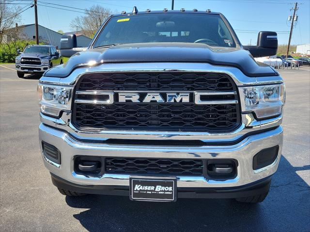 2024 RAM Ram 3500 RAM 3500 TRADESMAN CREW CAB 4X4 8 BOX