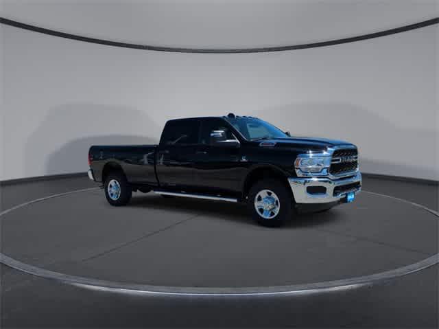 2024 RAM Ram 3500 RAM 3500 TRADESMAN CREW CAB 4X4 8 BOX