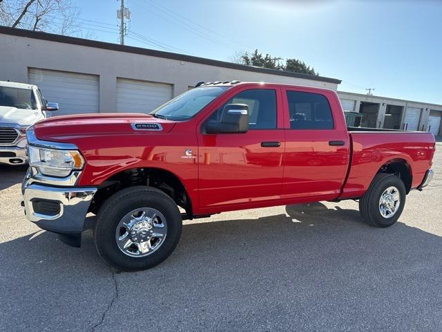 2024 RAM Ram 2500 RAM 2500 TRADESMAN CREW CAB 4X4 64 BOX