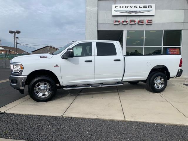 2024 RAM Ram 2500 RAM 2500 TRADESMAN CREW CAB 4X4 8 BOX