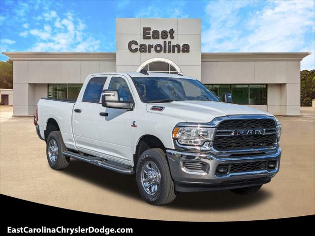 2024 RAM Ram 2500 RAM 2500 TRADESMAN CREW CAB 4X4 64 BOX