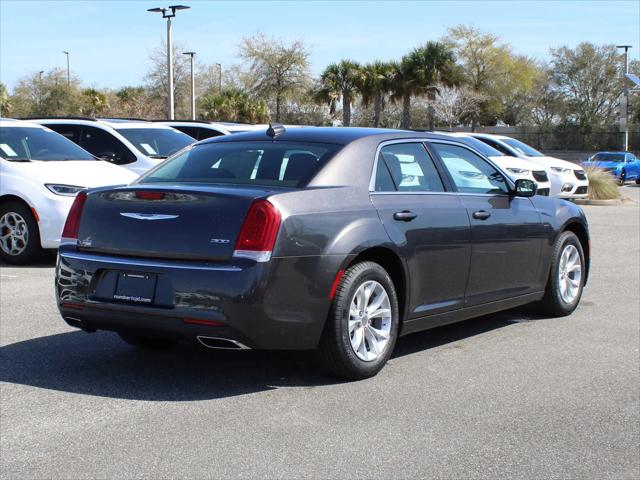 2023 Chrysler Chrysler 300 300 TOURING