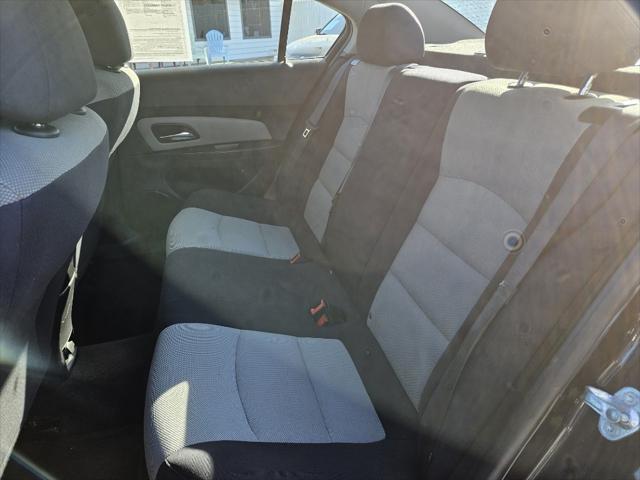 2015 Chevrolet Cruze LS Auto