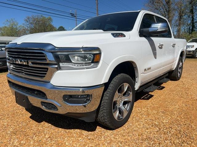 2020 RAM 1500 Laramie Crew Cab 4x4 57 Box